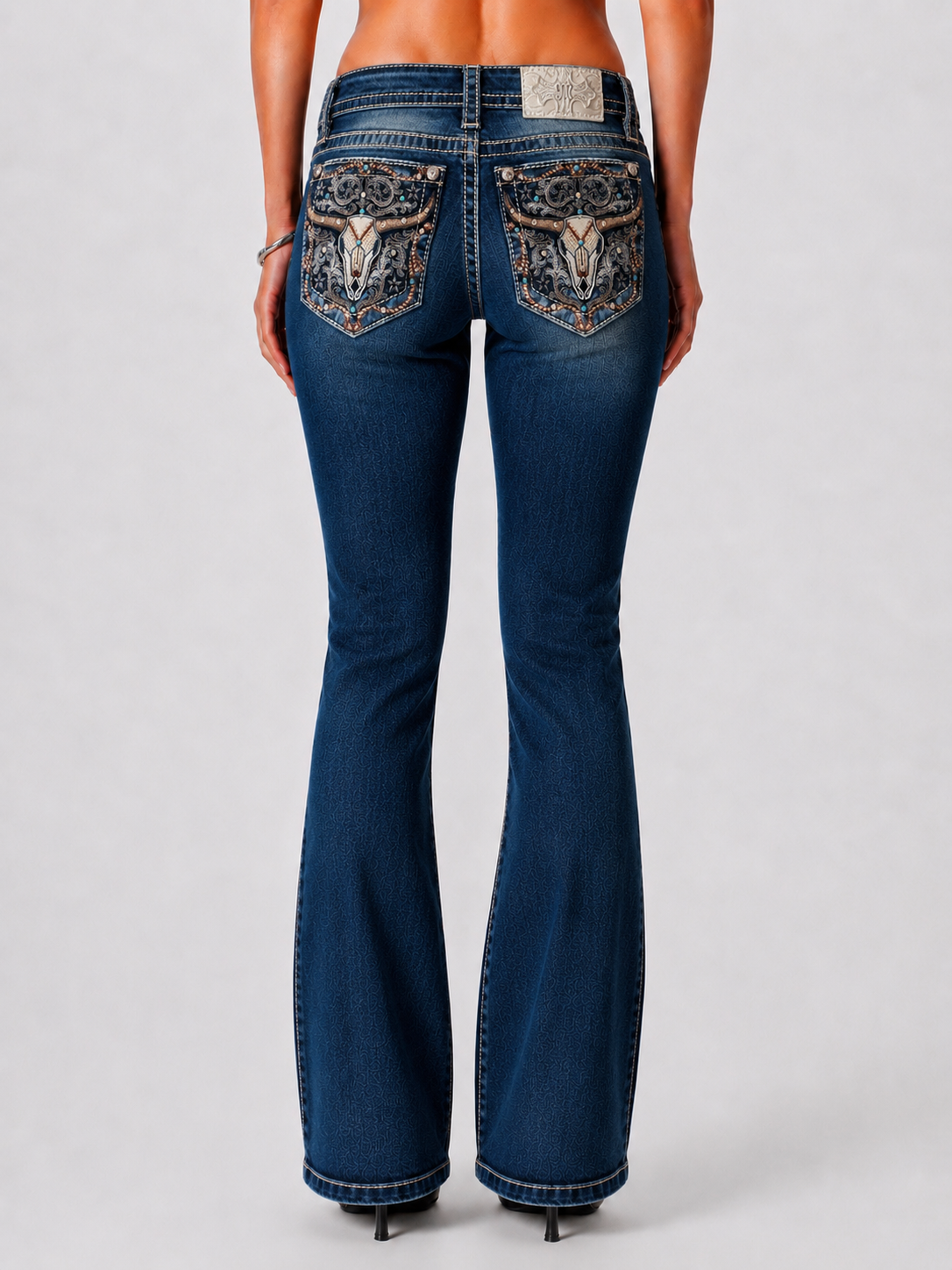 M9610BV - Bootcut Jeans