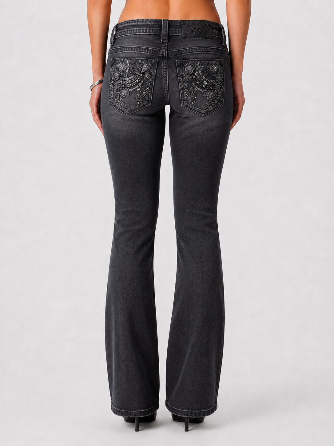M9713B- Bootcut Jeans